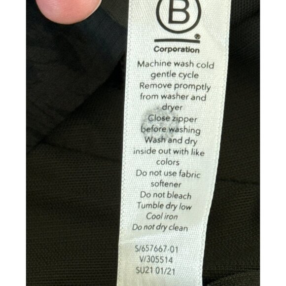 Athleta Printed Trekkie North Short Terra Firma Olive Green Size 2 657667‎ $69 - Picture 9 of 12